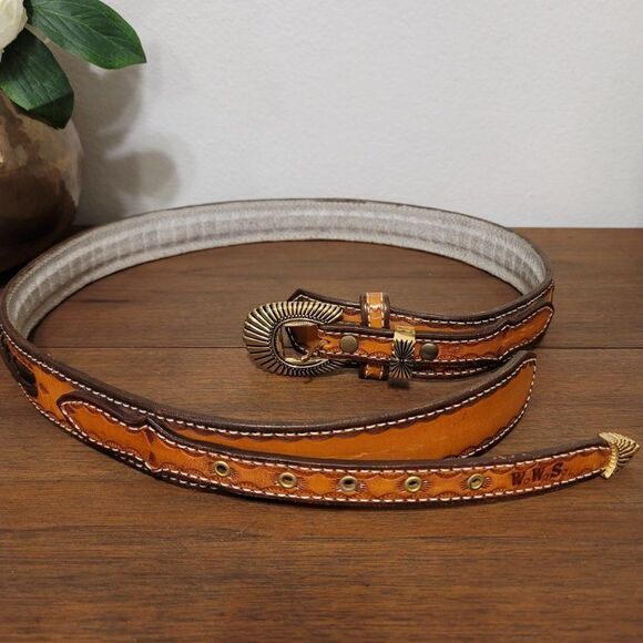 Gorgeous Handmade Leather Belt - Picture 2 of 5